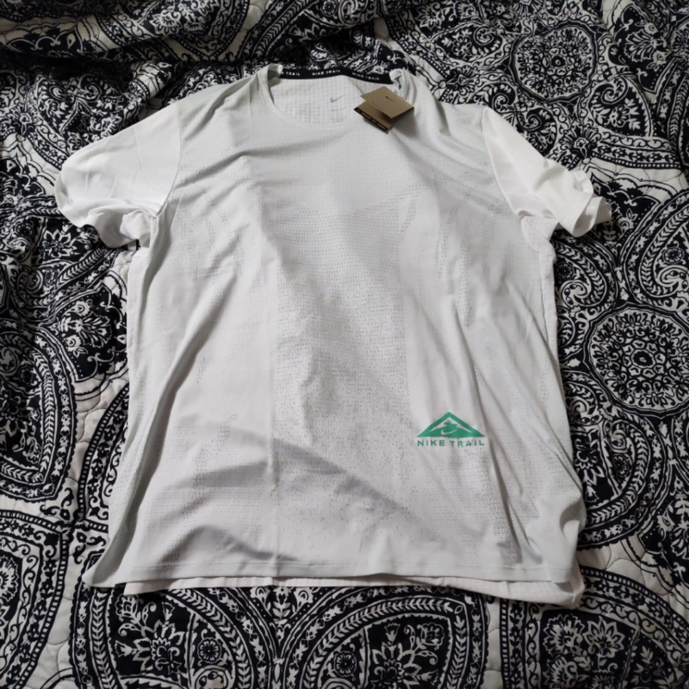 Nike trail running t shirt